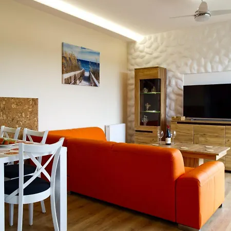 Apartament Kremowy Nad Morzem