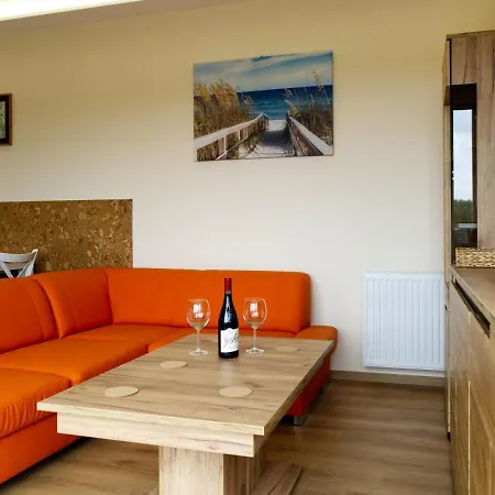 Apartament Kremowy Nad Morzem Διαμέρισμα